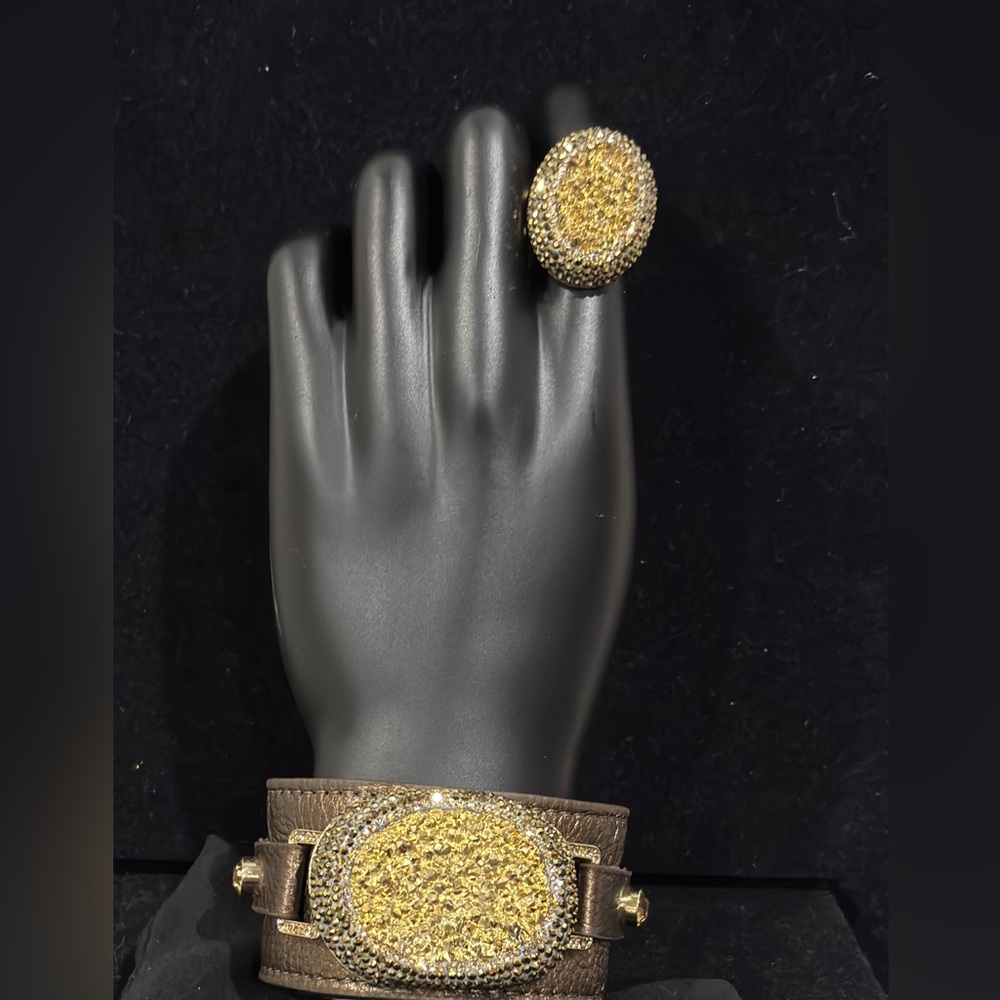 Real Collectibles By Adrienne Gold Nugget Pave Crystals Ring Size 9 8